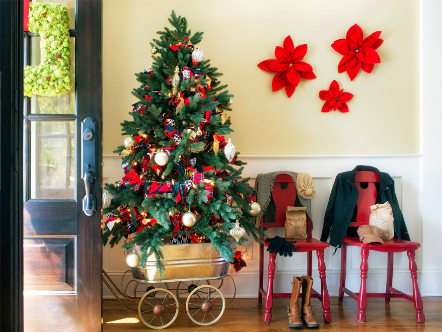 25 Awesome Christmas Tree Decorating Ideas 2016 Designmaz